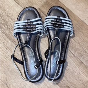 Sandals! Never been worn great condition